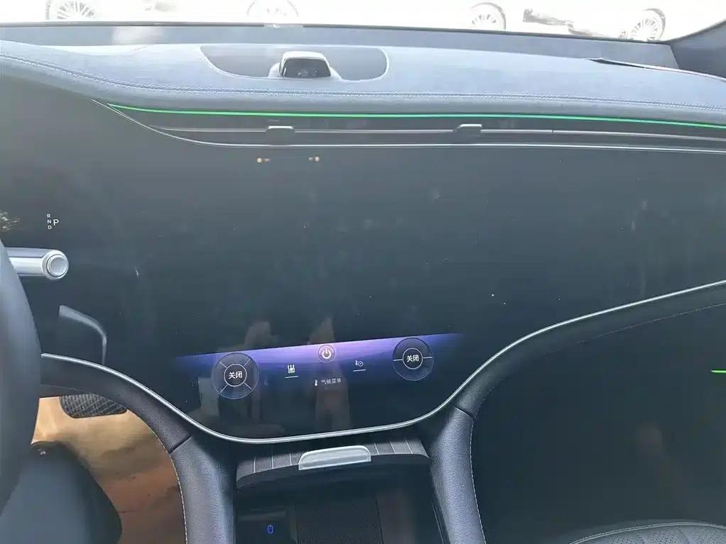 Mercedes-Benz EQS SUV 2025 500 4MATIC — миниатюра 8