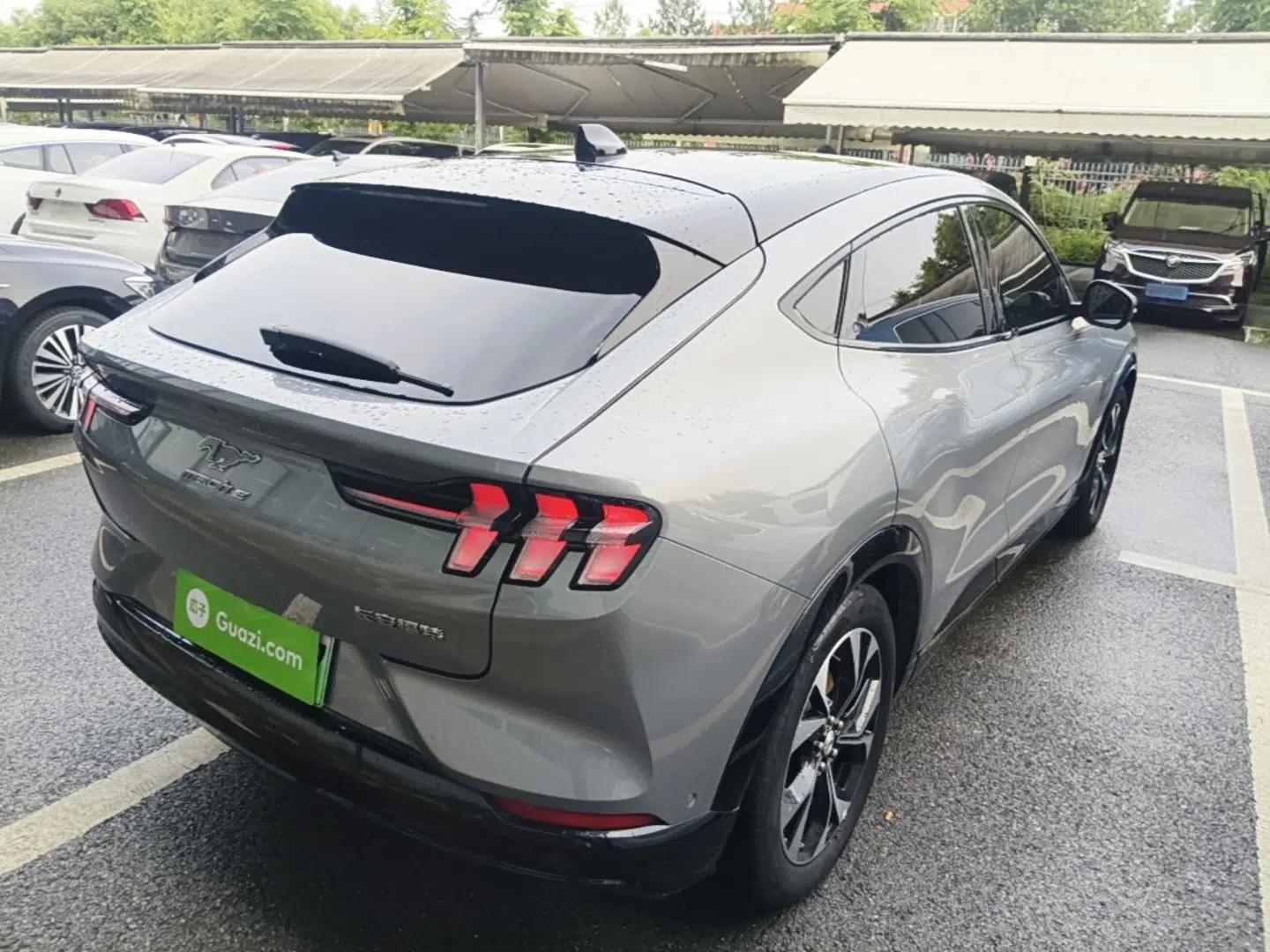 Ford Mustang Mach-E 2021 AION Y Plus Rear-Drive Luxury Edition (Long Range) — миниатюра 6
