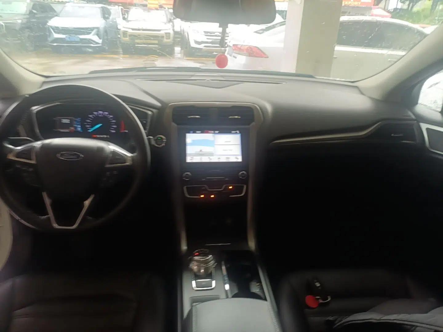 Ford Mondeo New Energy 2018 2.0 PHEV Smart-Controlled Fashion Edition China V Standard — миниатюра 12