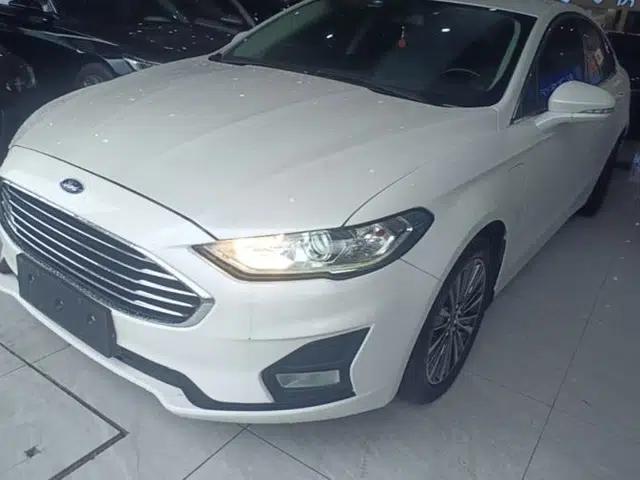 Ford Mondeo New Energy 2018 2.0 PHEV Smart-Controlled Fashion Edition China V Standard