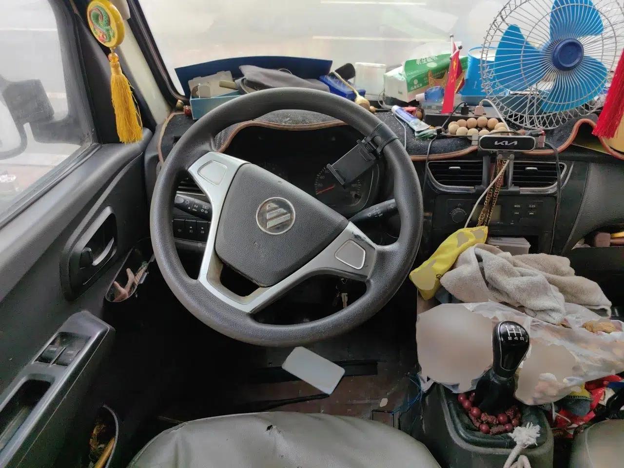 Foton Xiangling M 2018 1.5L M2 Non-Load-Bearing Double-Row Dual Rear Tires (Cargo Version) DAM15L — миниатюра 10