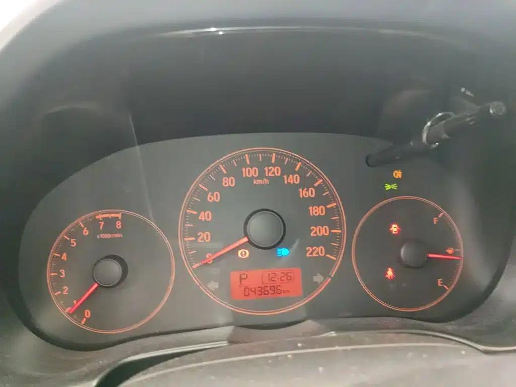 2016 Honda Greiz 1.5L CVT Classic Edition — миниатюра 12