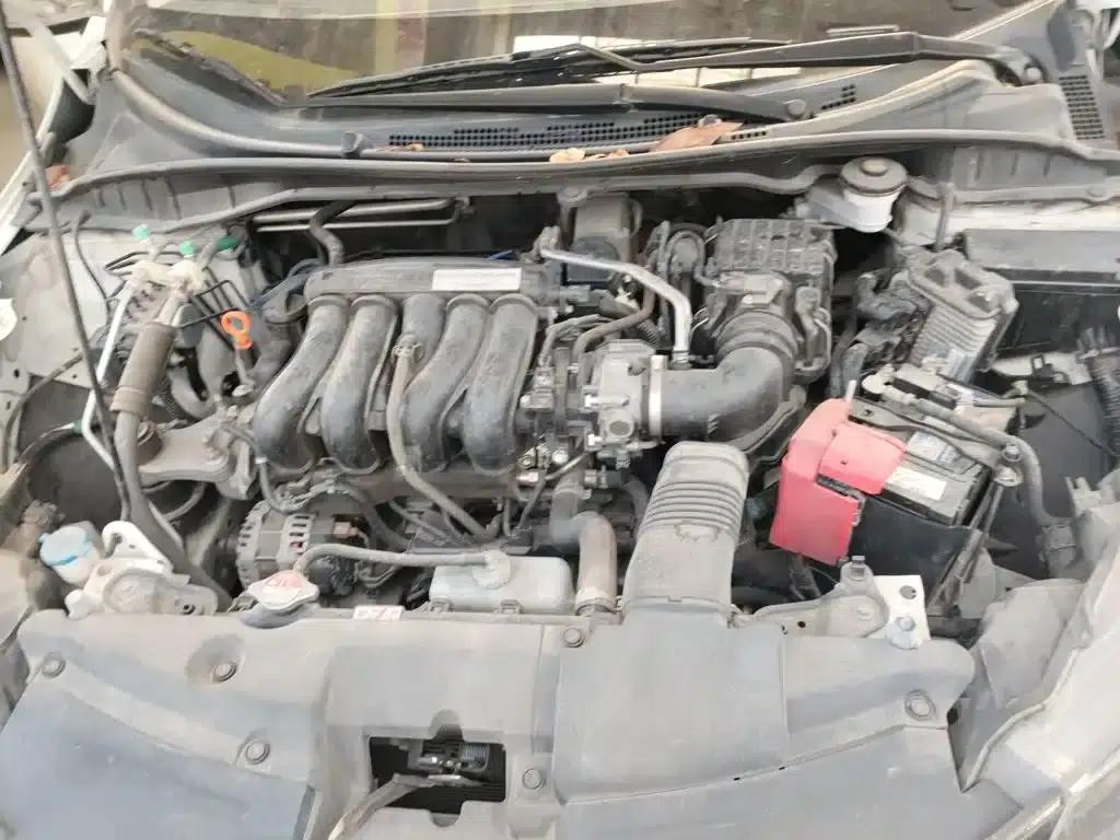 2016 Honda Greiz 1.5L CVT Classic Edition — миниатюра 20