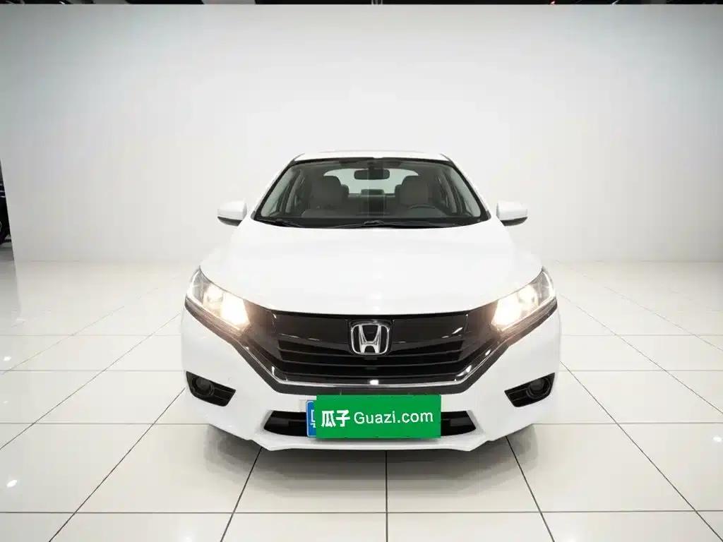 2016 Honda Greiz 1.5L CVT Classic Edition — миниатюра 3