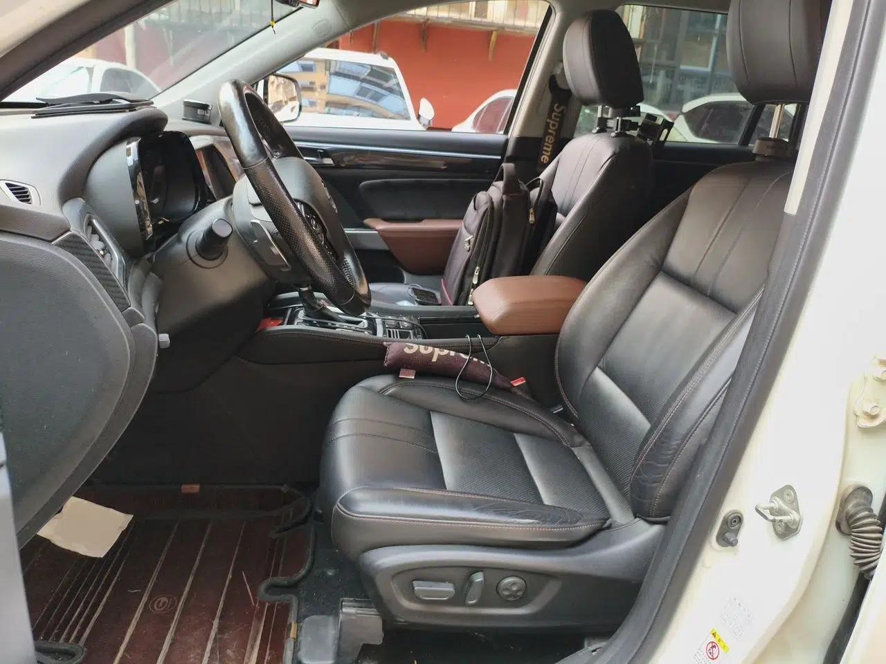 GAC Trumpchi GS7 2017 320T Two-Wheel-Drive Luxury Smart Connectivity Model — миниатюра 15