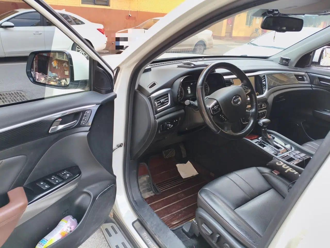 GAC Trumpchi GS7 2017 320T Two-Wheel-Drive Luxury Smart Connectivity Model — миниатюра 16