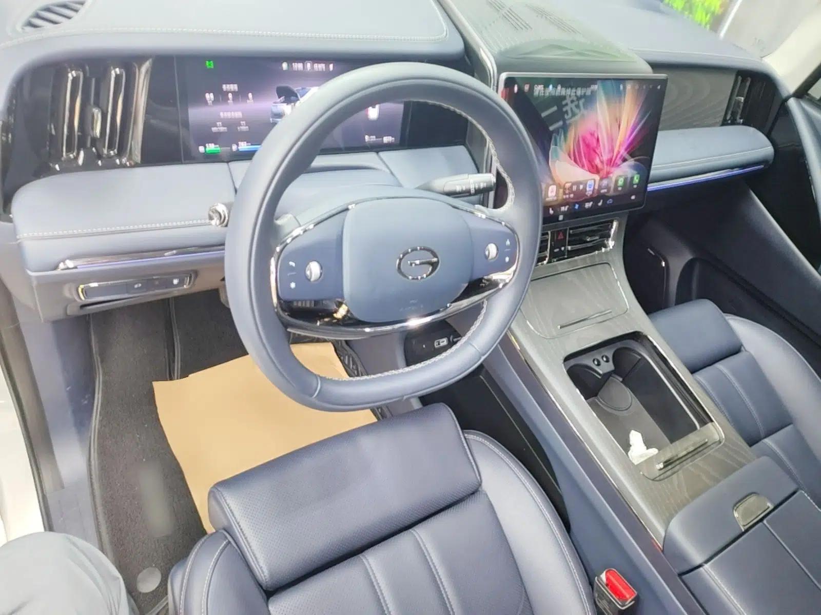 GAC Trumpchi Xiangwang M8 2025 Kunkun Series Ultra First-Class Cabin — миниатюра 12