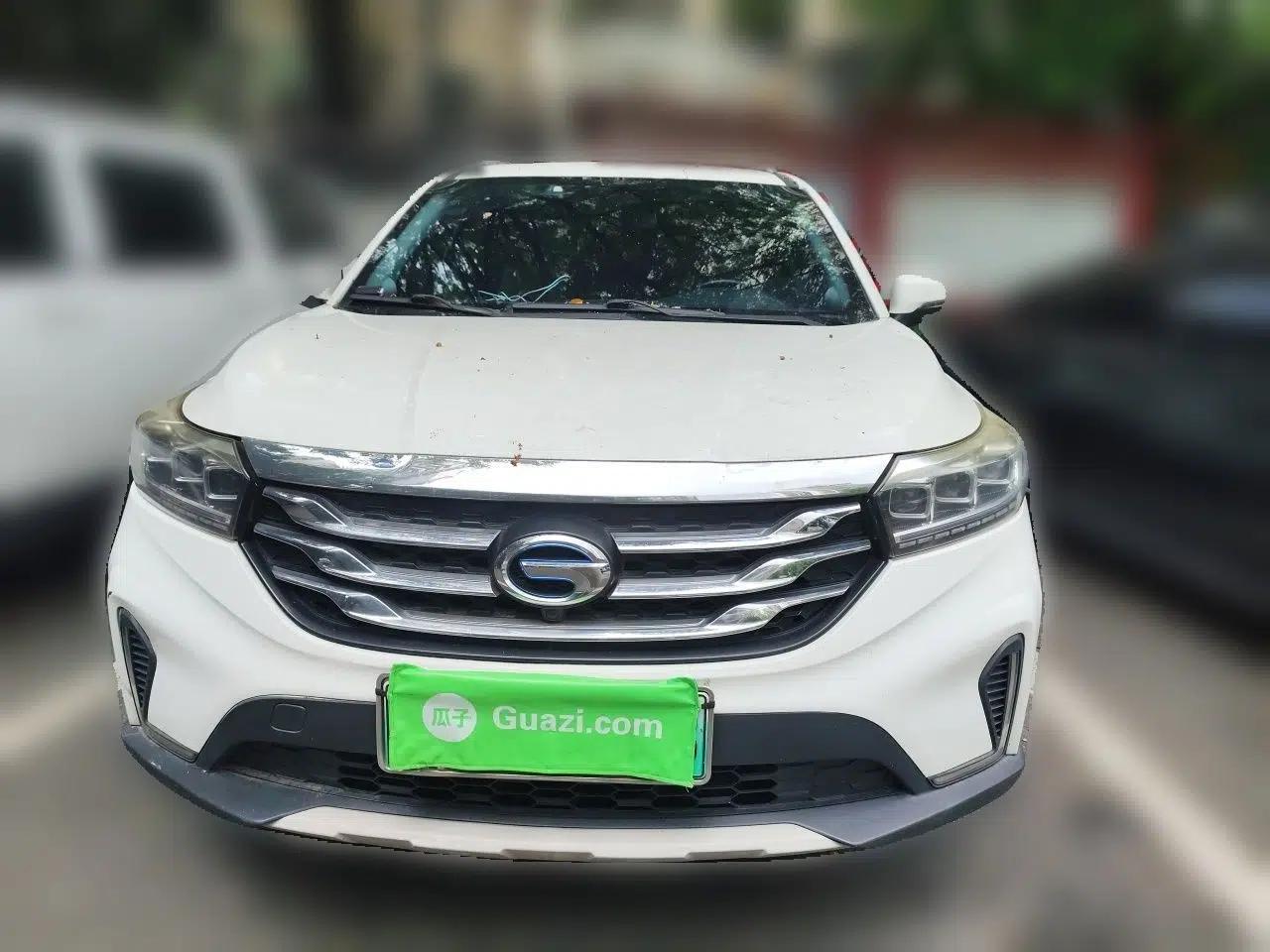 GAC Trumpchi GS4 New Energy 2019 1.5L PHEV Deluxe Edition — миниатюра 2