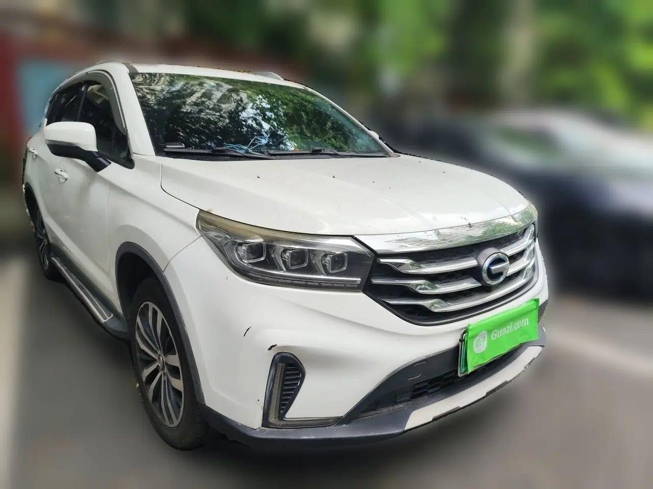 GAC Trumpchi GS4 New Energy 2019 1.5L PHEV Deluxe Edition — миниатюра 3