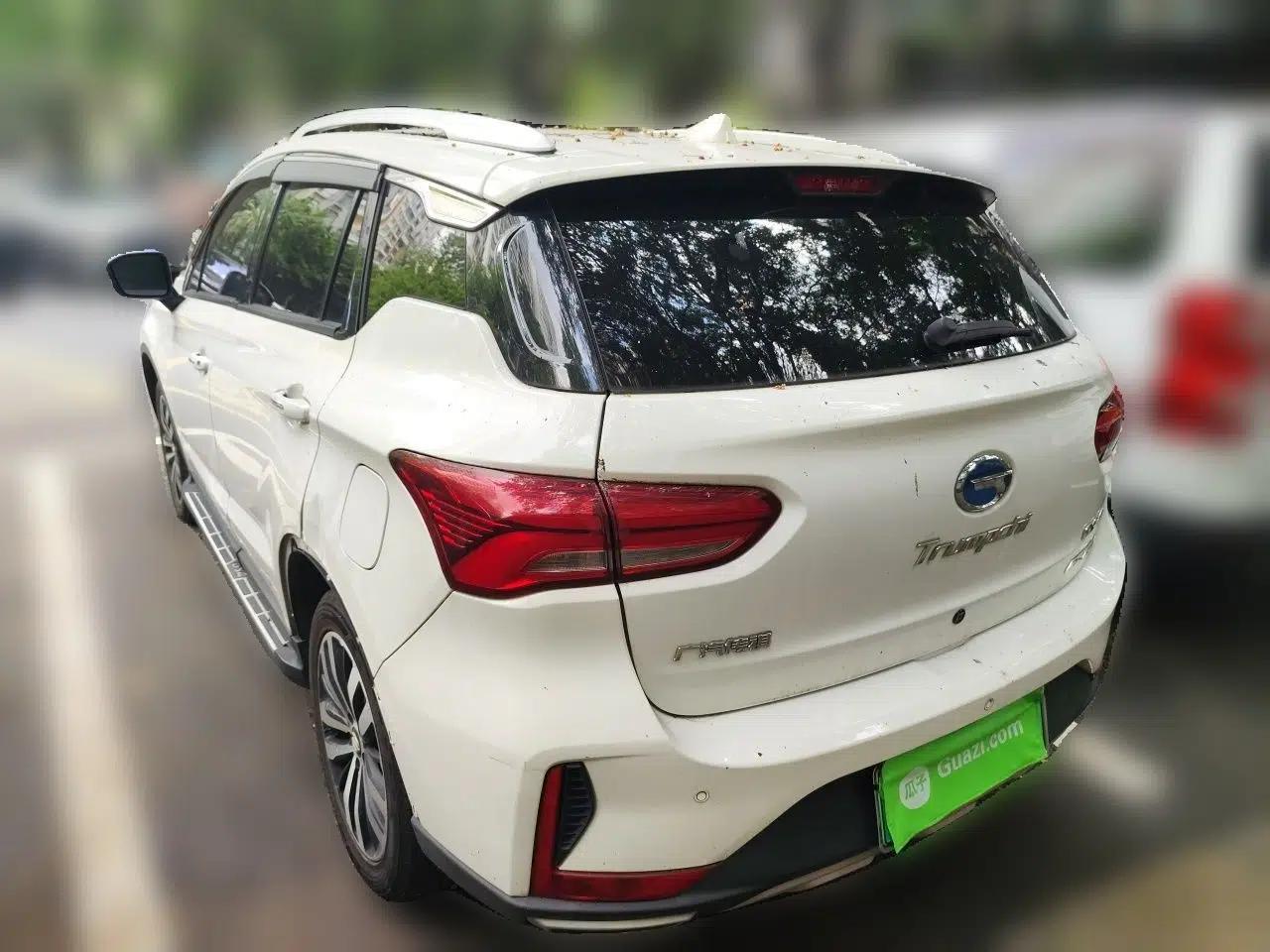 GAC Trumpchi GS4 New Energy 2019 1.5L PHEV Deluxe Edition — миниатюра 4
