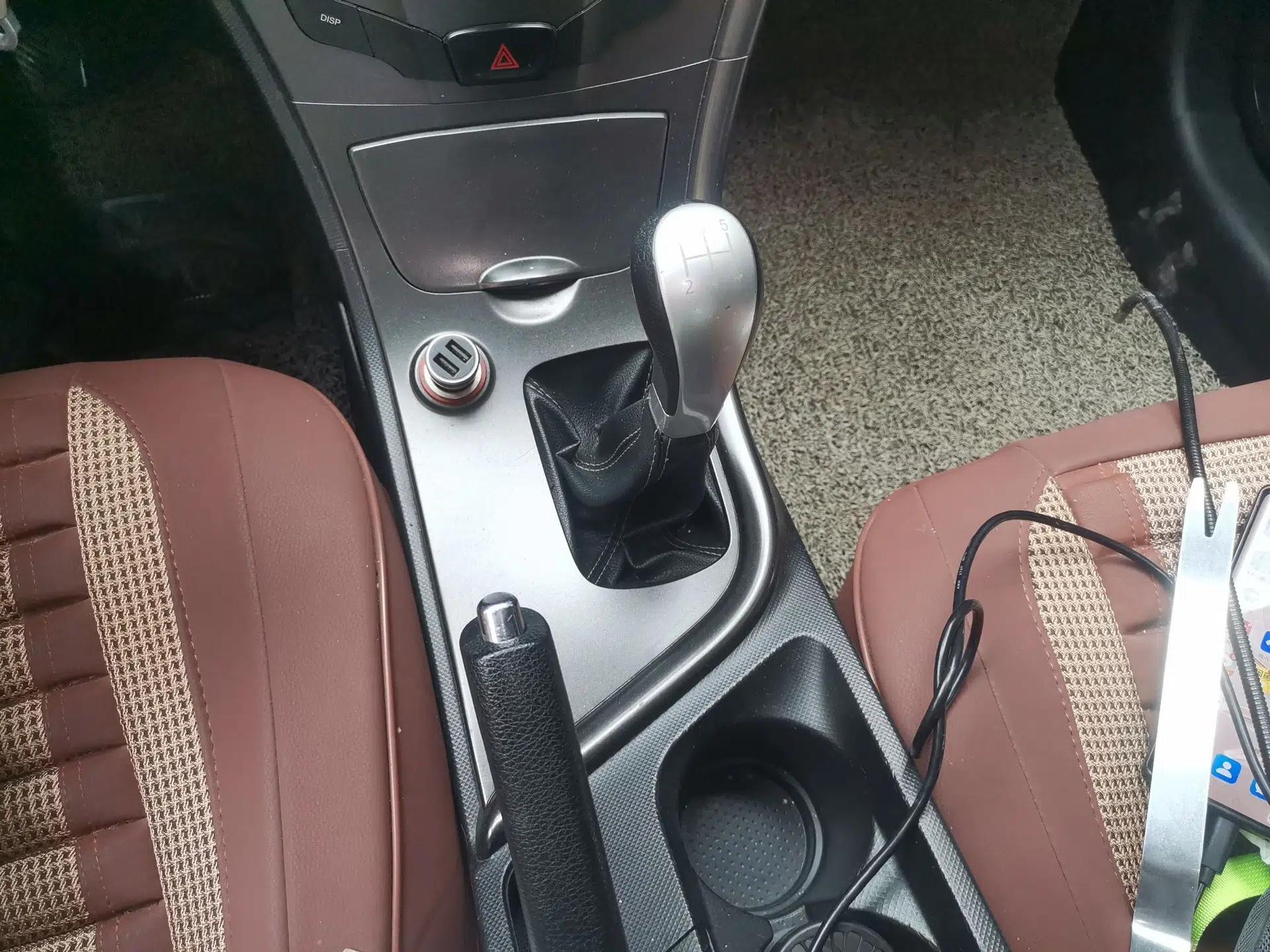 GAC Trumpchi GA3 2013 1.6L Manual Elite Edition — миниатюра 14