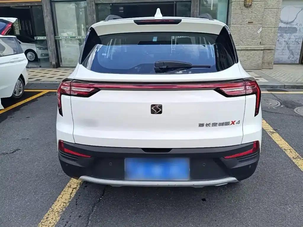Sihao X4 2021 1.5T CVT Chief Edition — миниатюра 6