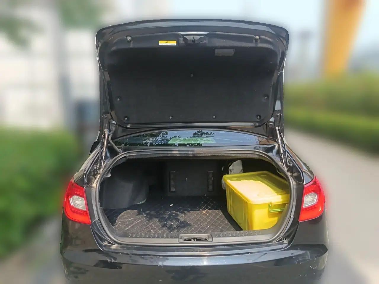 Hongqi H7 2013 3.0L Prestige Model — миниатюра 19