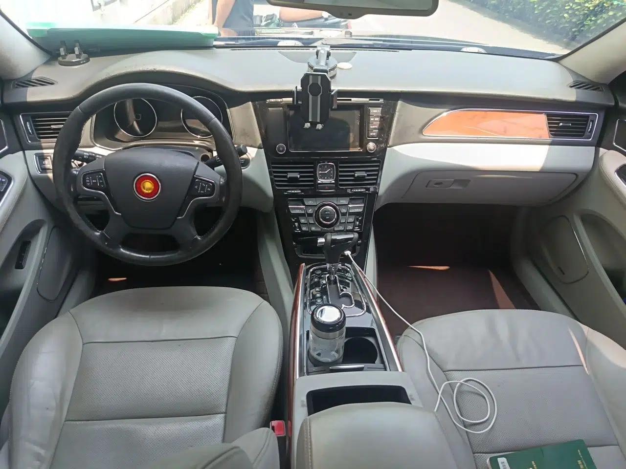 Hongqi H7 2013 3.0L Prestige Model — миниатюра 9