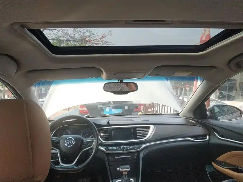 Buick Verano 2018 18T Automatic Flagship — миниатюра 18