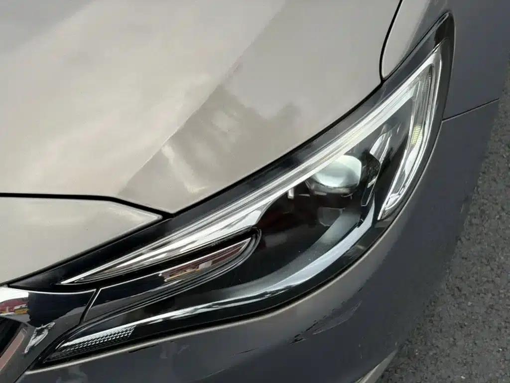 Buick Verano 2018 18T Automatic Flagship — миниатюра 3