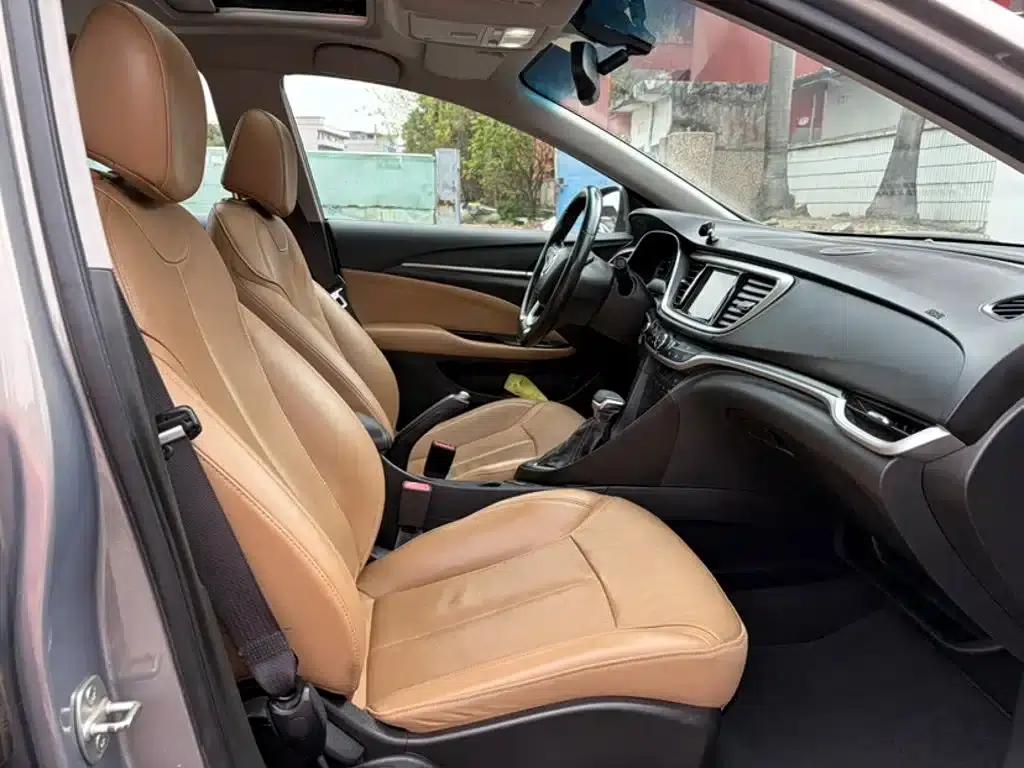 Buick Verano 2018 18T Automatic Flagship — миниатюра 4