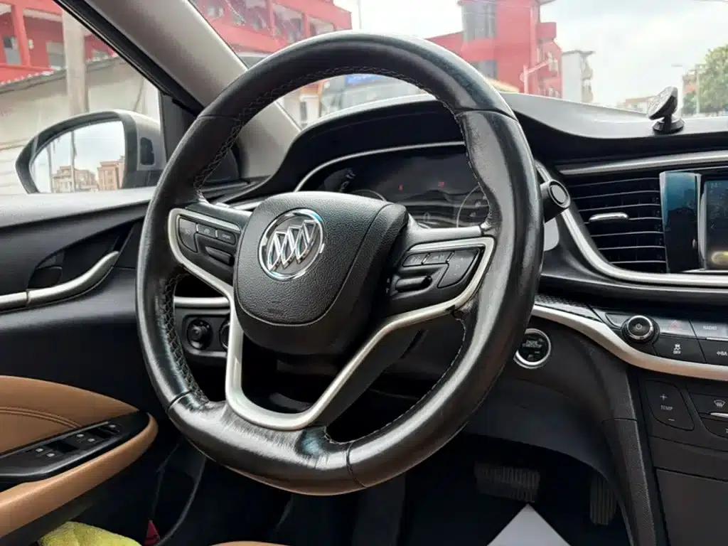 Buick Verano 2018 18T Automatic Flagship — миниатюра 7