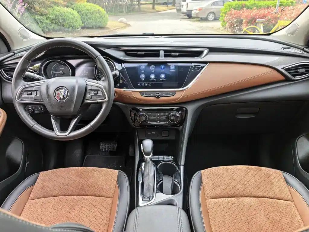 Encore GX 2022 332T CVT 2WD Luxury — миниатюра 12