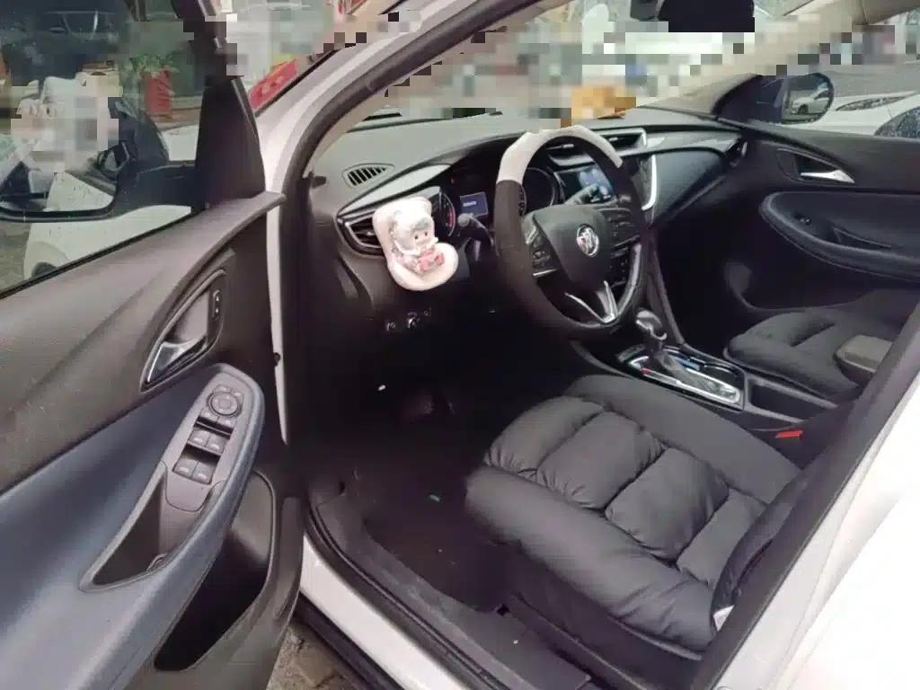 Encore GX 2022 332T CVT 2WD Luxury — миниатюра 14