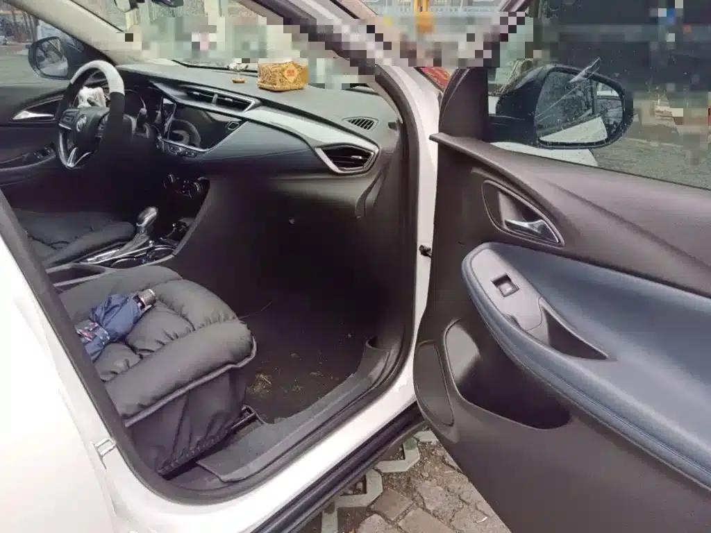 Encore GX 2022 332T CVT 2WD Luxury — миниатюра 20