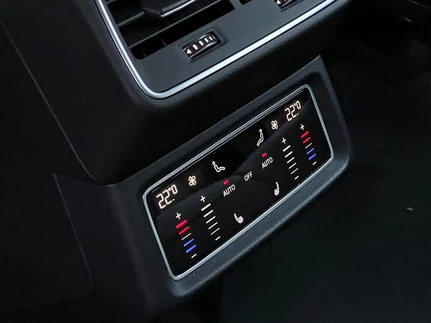 Audi e-tron 2021 50 quattro Premium Edition — миниатюра 18