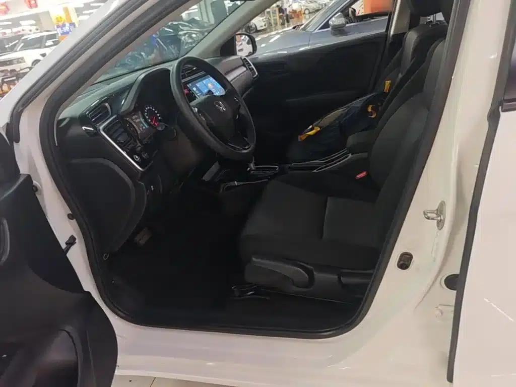 2017 Honda Crider 1.5L CVT Comfort Edition — миниатюра 15