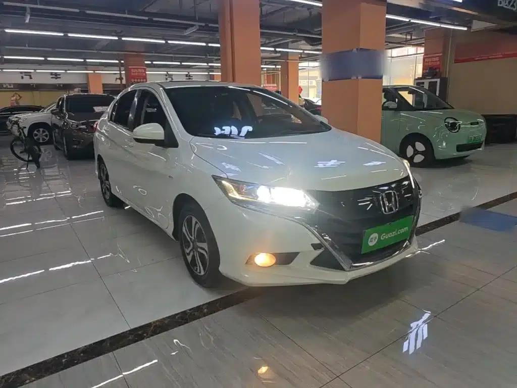2017 Honda Crider 1.5L CVT Comfort Edition — миниатюра 4
