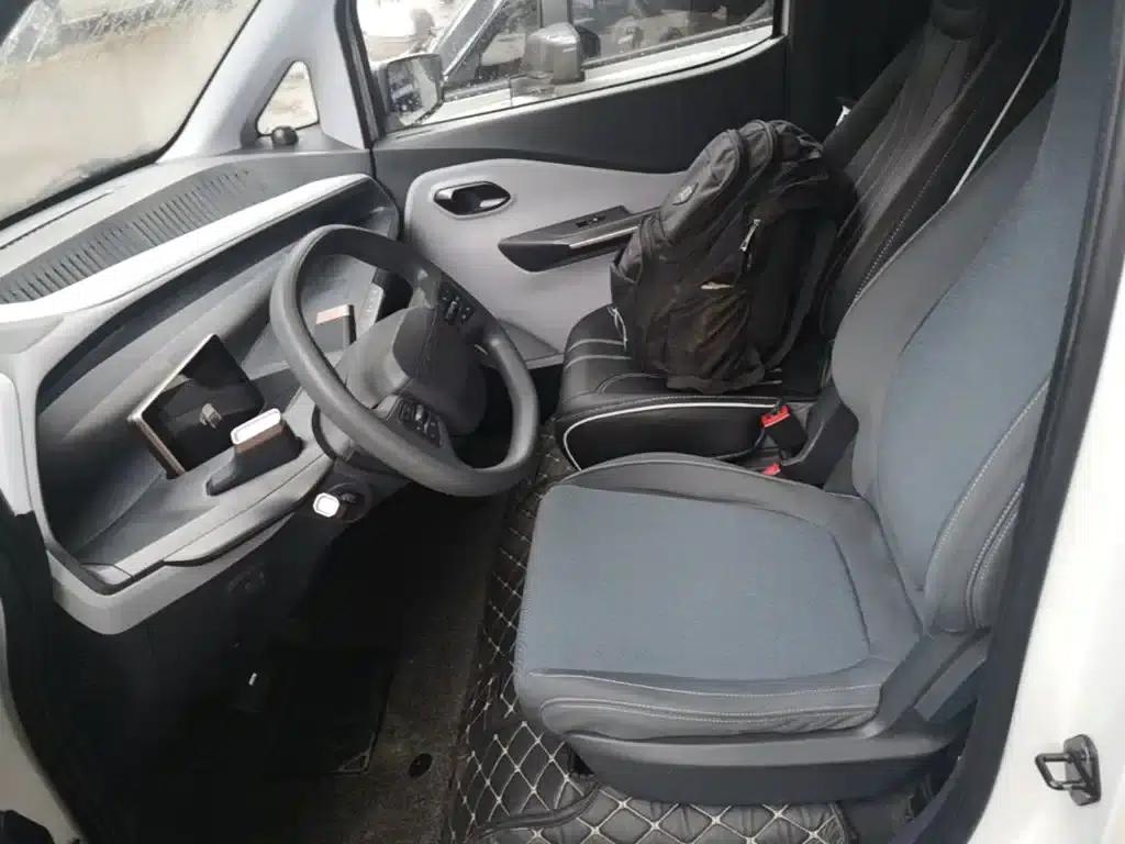 Baojun E200 2020 Model 305KM Smart Edition — миниатюра 15