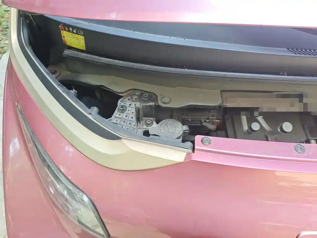Baojun E200 2019 Model 250KM Smart Edition — миниатюра 21