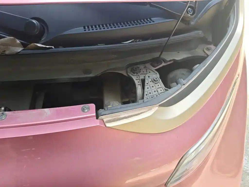 Baojun E200 2019 Model 250KM Smart Edition — миниатюра 22