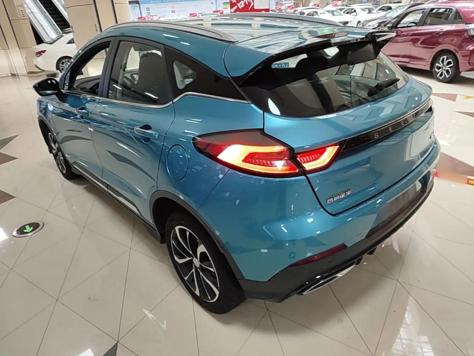 Geely Auto Emgrand S 2022 1.4T CVT Crossover Player Edition — миниатюра 4