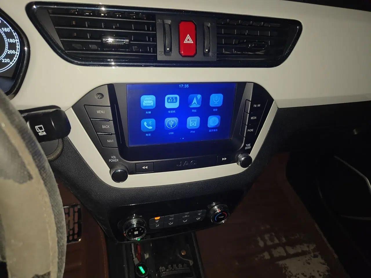 JAC Group Refine S2 2015 1.5L Manual Luxury Smart Model — миниатюра 13