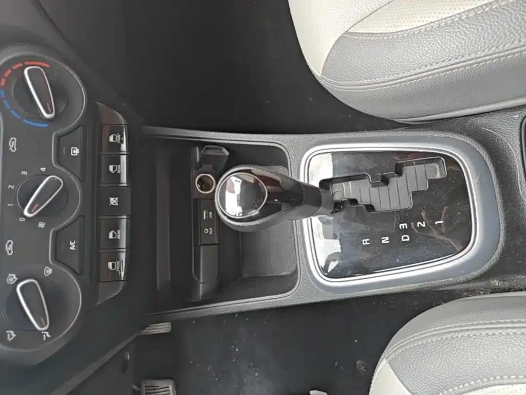 Kia K2 2017 1.4L Automatic Smart Edition Value — миниатюра 14