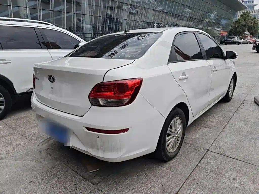 Kia K2 2017 1.4L Automatic Smart Edition Value — миниатюра 7