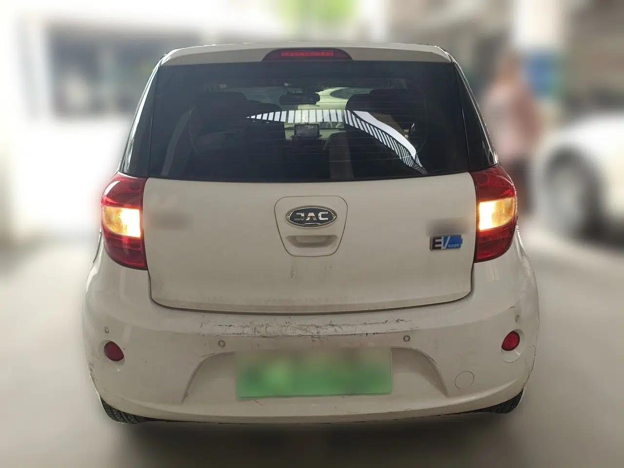 JAC Group iEV6E 2018 Upgraded Edition iEV6E Luxury Smart Model — миниатюра 5