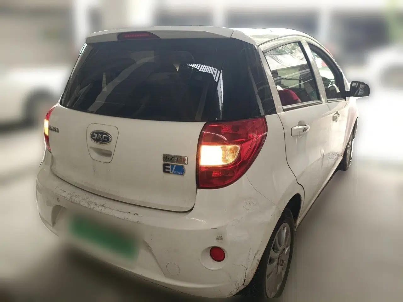 JAC Group iEV6E 2018 Upgraded Edition iEV6E Luxury Smart Model — миниатюра 6