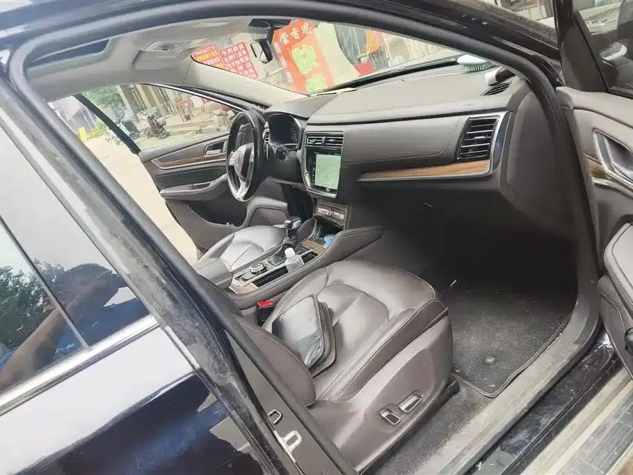 Roewe RX8 2018 30T Intelligent Internet Four-Wheel Drive Flagship Edition — миниатюра 8