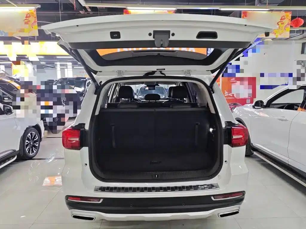 Roewe RX8 2018 30T Intelligent Internet Four-Wheel Drive Supreme Edition — миниатюра 21