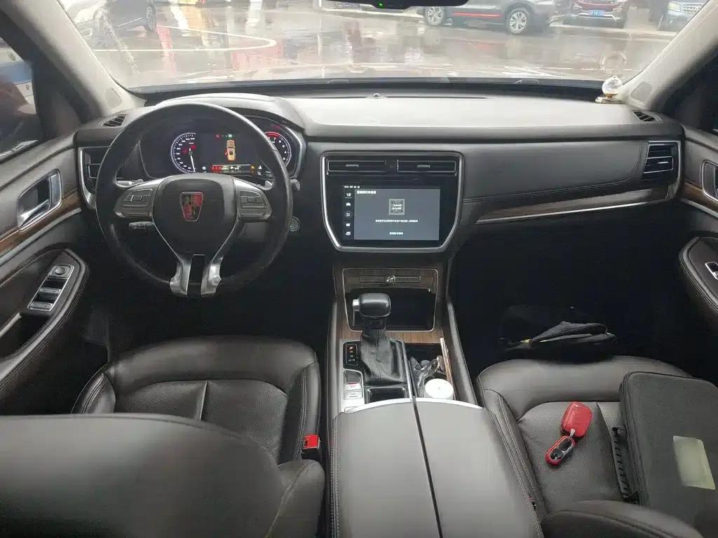 Roewe RX8 2018 30T Intelligent Internet Two-Wheel Drive Supreme Edition — миниатюра 6