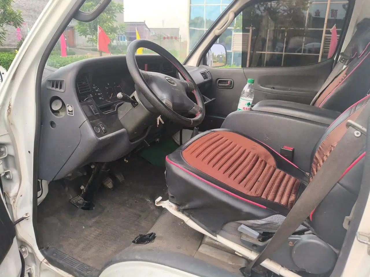Jinbei Hiace 2.0 manual 4-seat cargo van — миниатюра 16