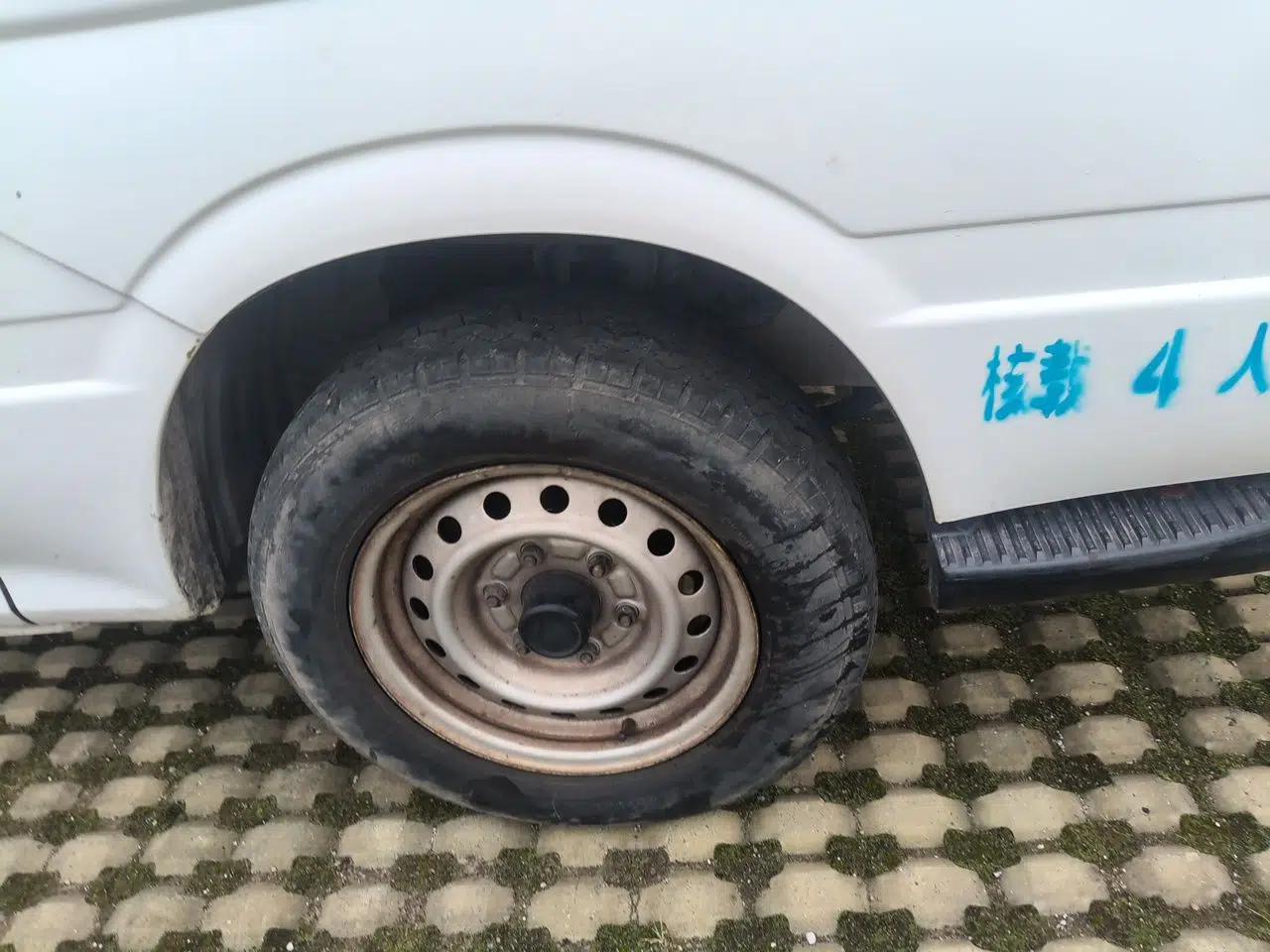 Jinbei Hiace 2.0 manual 4-seat cargo van — миниатюра 8
