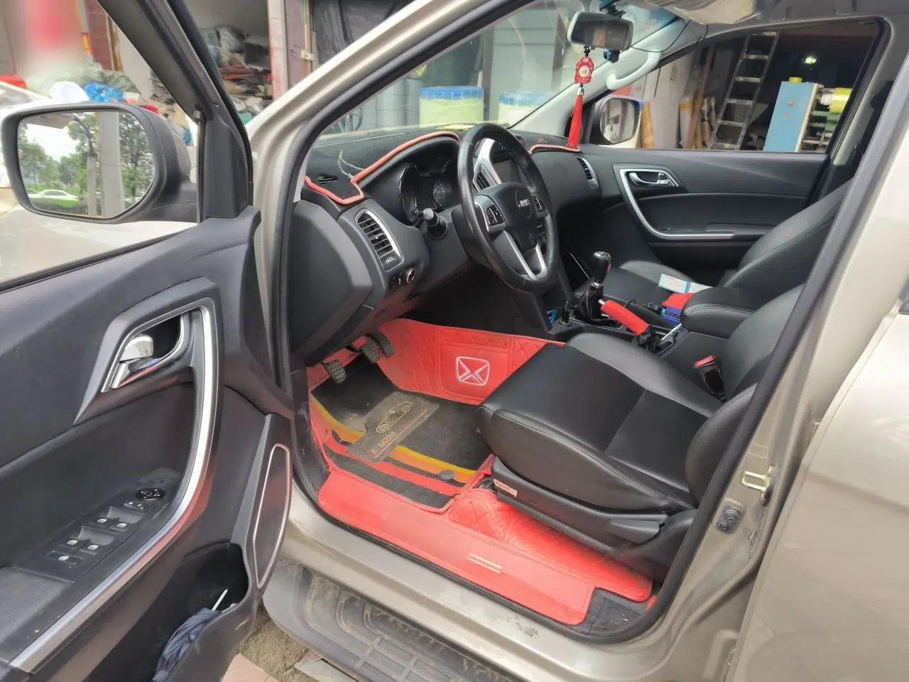 JMC Yuhu 7 2016 2.4L Four-Wheel Drive Ultra-Luxury 4G69 — миниатюра 16