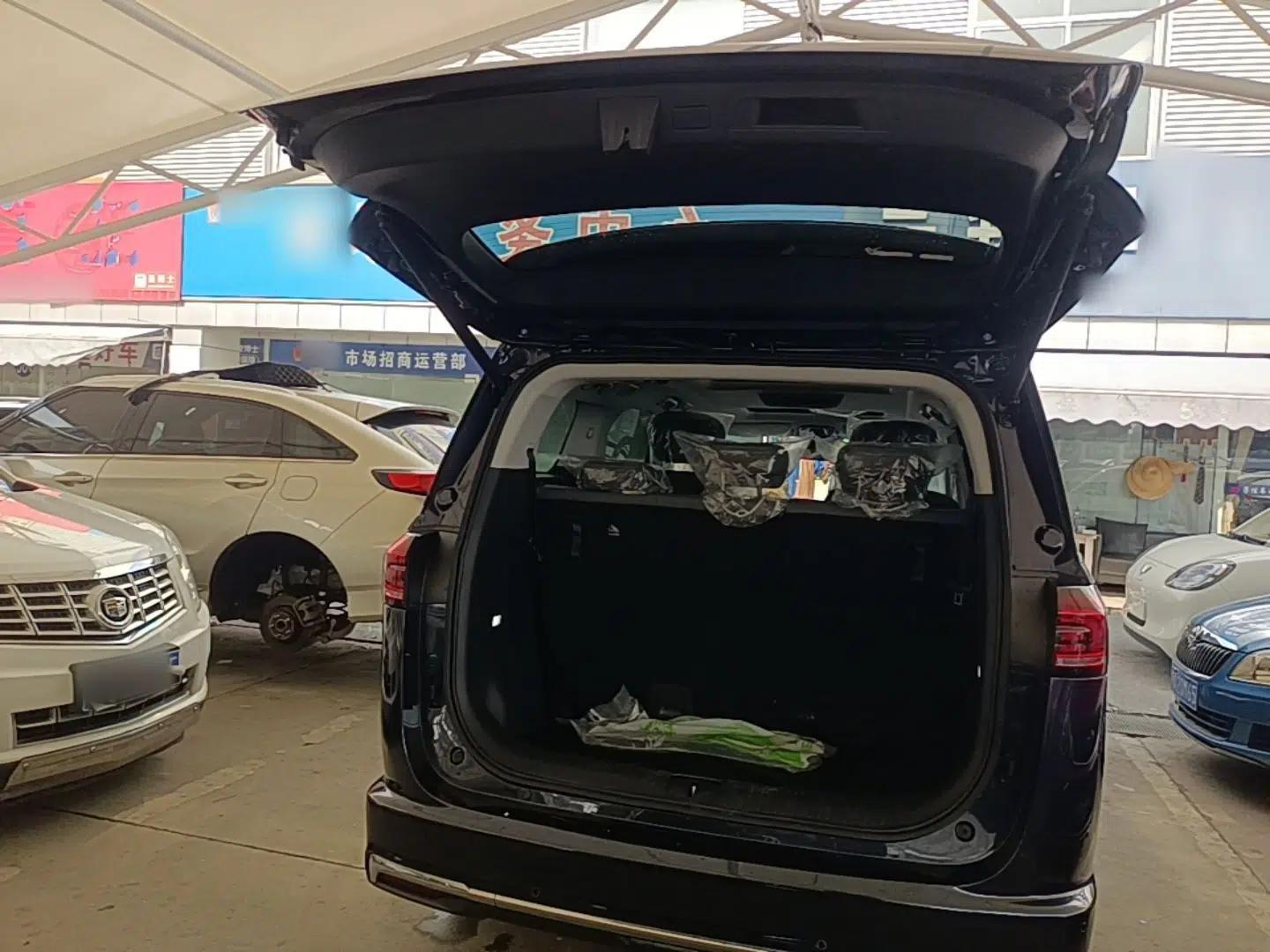 JAC Refine RF8 2024 Zhiling Edition 2.0T Prestige Model — миниатюра 22