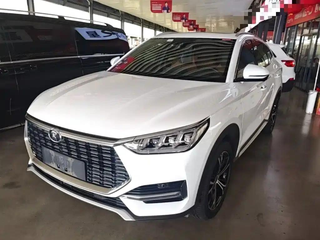 Song PLUS 2020 1.5T Automatic Premium Edition — миниатюра 1