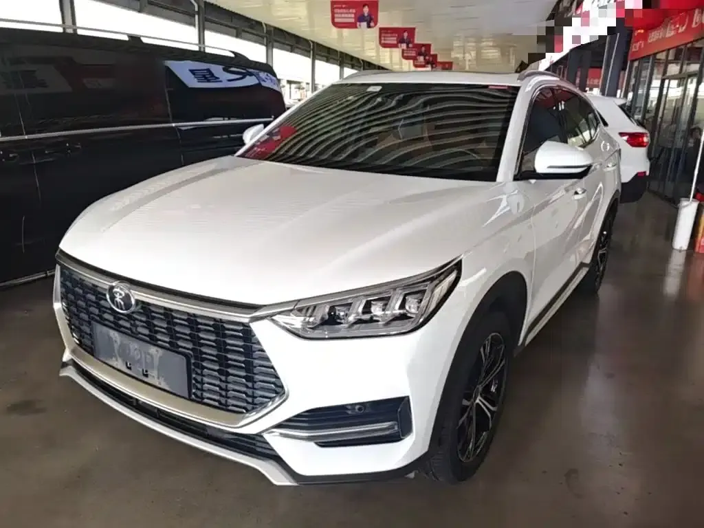 Song PLUS 2020 1.5T Automatic Premium Edition — миниатюра 2
