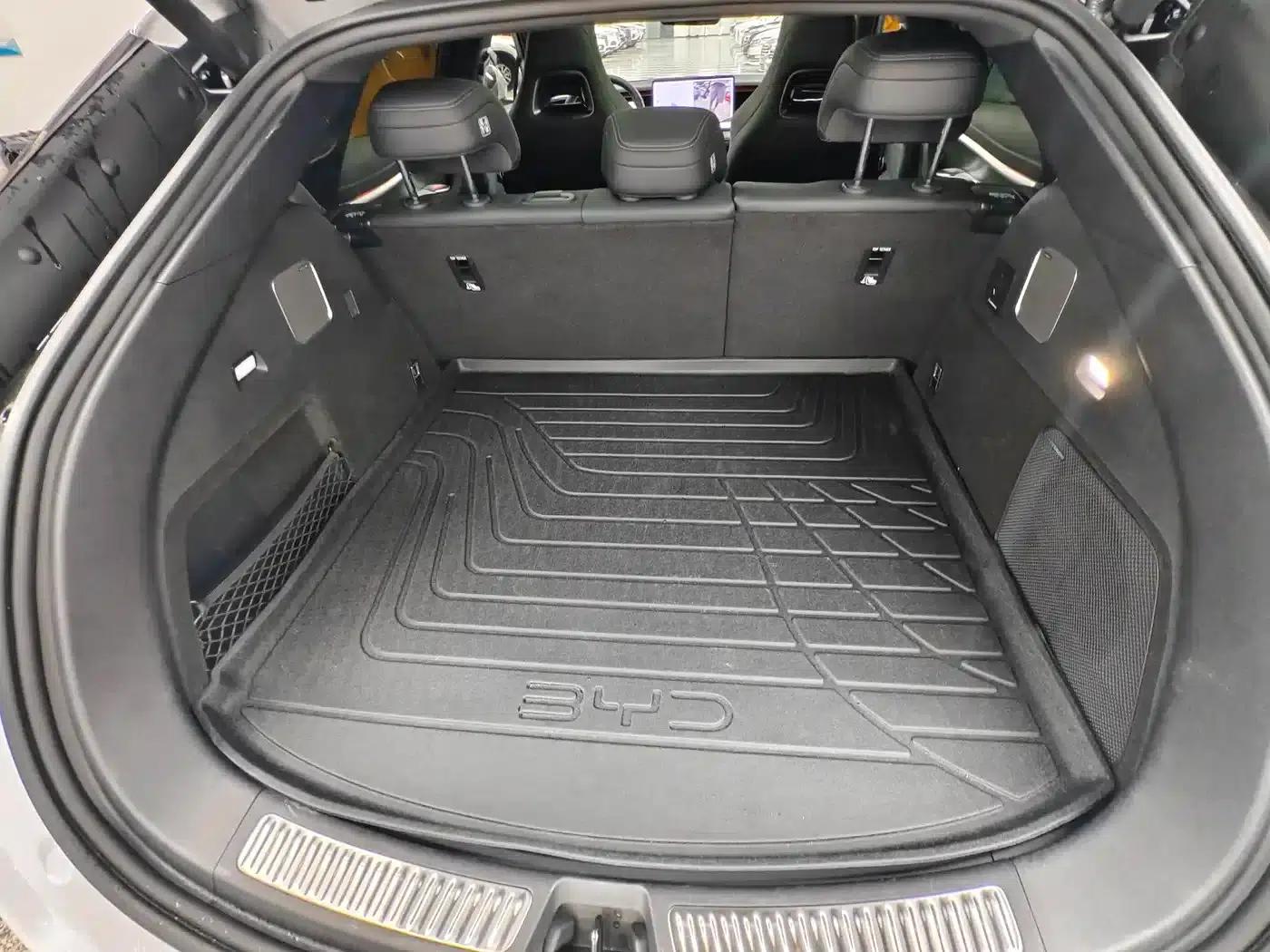 Hiace 07 EV 2024 Model 610 Smart Navigation Edition — миниатюра 8