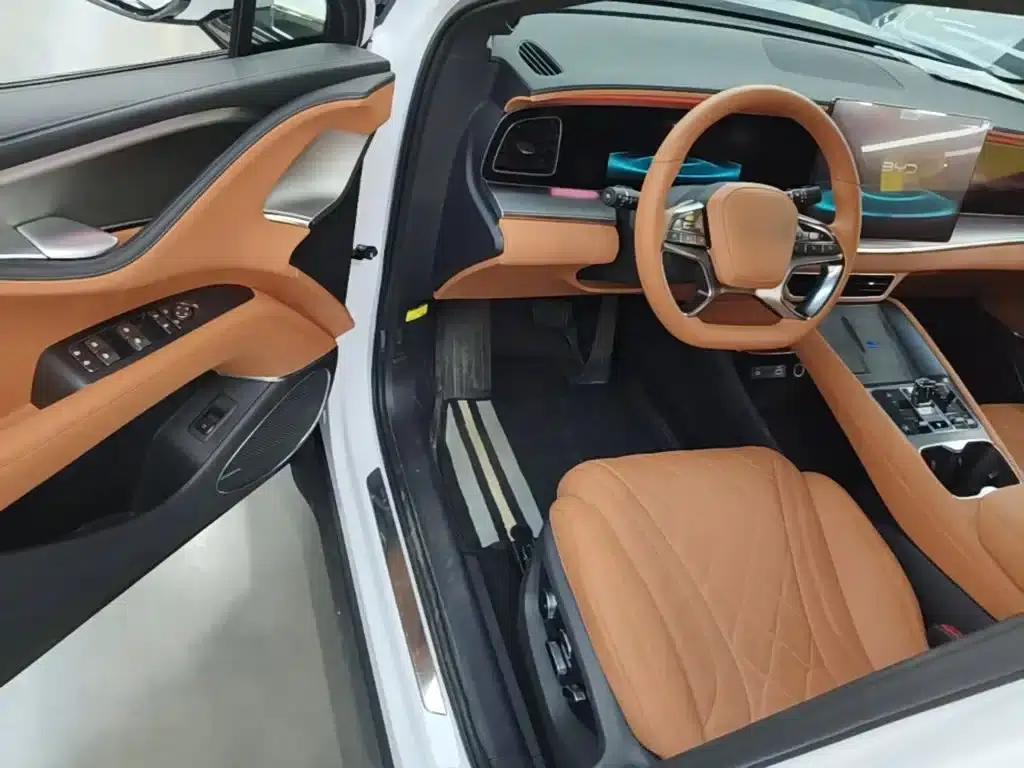 Hiace 07 EV 2024 Model 610 Long Range Version — миниатюра 16