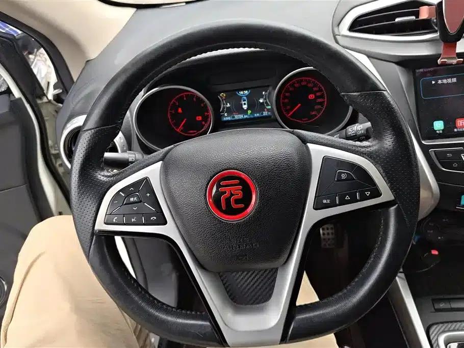 2016 Yuan 1.5L Automatic Deluxe Model — миниатюра 15