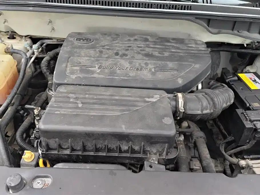2016 Yuan 1.5L Automatic Deluxe Model — миниатюра 10
